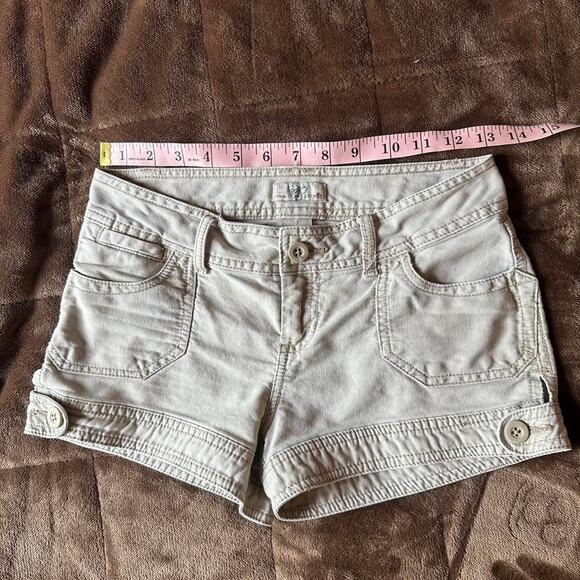 Y2k wear it declare tan cream micro mini shorts size 3 - Picture 6 of 8